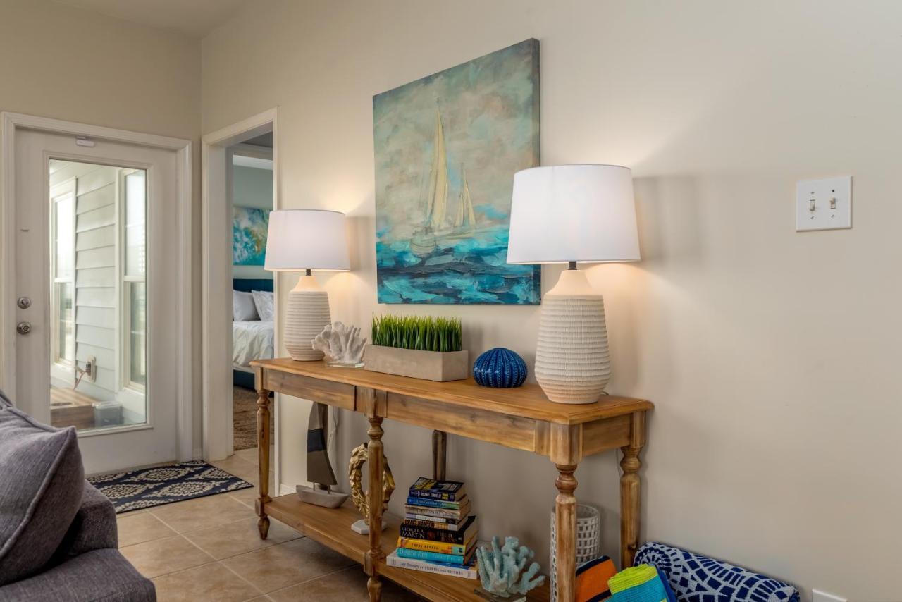 Island Sun - First Row Beach House! Fun And Games Galore - Including A Private Volleyball Pit! Home Dauphin Island Exterior foto